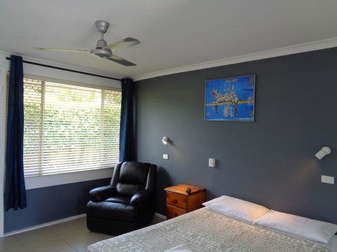 Aspley Sunset Motel - Accommodation Directory 0
