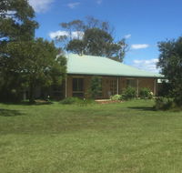 At HOME on HOLMES - Accommodation Directory