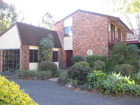 B&B Home In The Country - Accommodation Directory 0