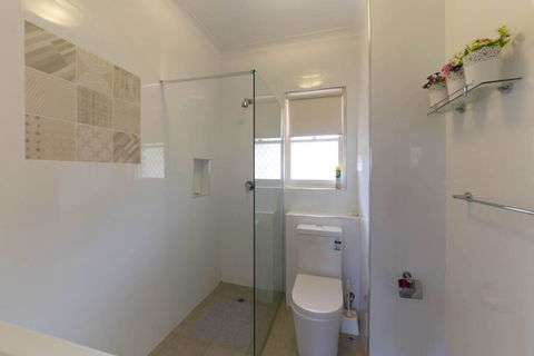 B9 Close To UWA, Swan River, Cafes And The New Children's Hospital - Accommodation Directory 3
