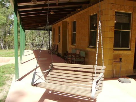 Back To The Bush - Accommodation Directory 0