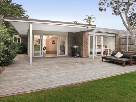 Backyard Bliss - Accommodation Directory 1