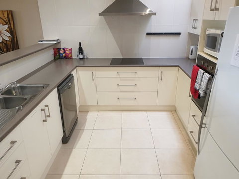 Balcony On Sixth Lodge - Accommodation Directory 1
