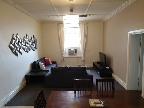 Balcony On Sixth Lodge - Accommodation Directory 2