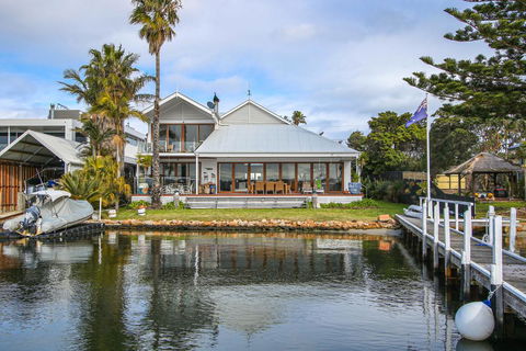 Bancroft Bay Frontage - Accommodation Directory 0