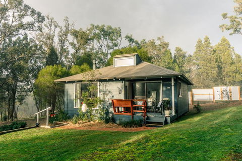 Bandalong Cottages - Accommodation Directory 3