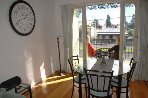 Banyan Place - Accommodation Directory 1