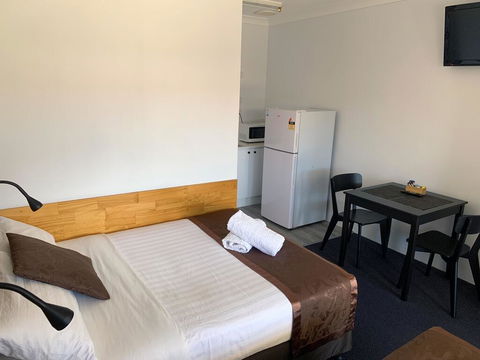 Baths Motel Moree - Accommodation Directory 2