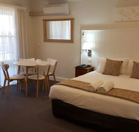 Bathurst Gold Panner - Accommodation Directory