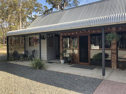 Bay And Bush Cottages Jervis Bay - Accommodation Directory 1