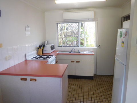 Bayshores Apartment Hervey Bay - Accommodation Directory 1