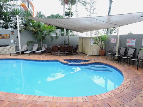 Bayview Beach Holiday Apartments - Accommodation Directory 0