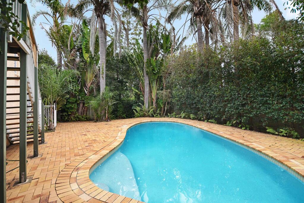 Marcus Beach QLD Accommodation Directory