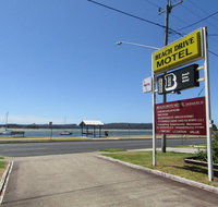 Beach Drive Motel - Accommodation Directory
