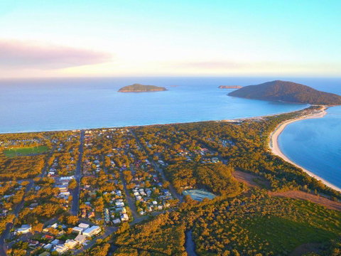 Beach Haven - Accommodation Directory 1