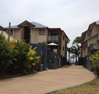 Beach House Apartment 1 - Accommodation Directory