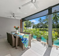 Beachfront Apartment with Ocean Views - Accommodation Directory