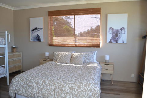 Rio Rita Ocean View Apartments - Accommodation Directory 0