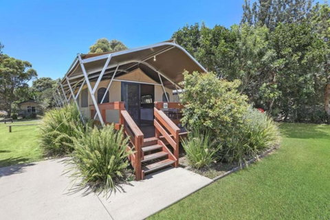 Reflections Mylestom - Holiday Park - Accommodation Directory 1