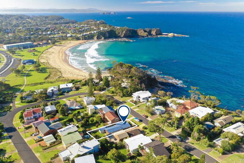 Relax And Reconnect At MaluaBay - Accommodation Directory 0