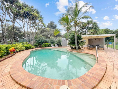 Relaxing Ocean View Apartment In Buddina - Accommodation Directory 3