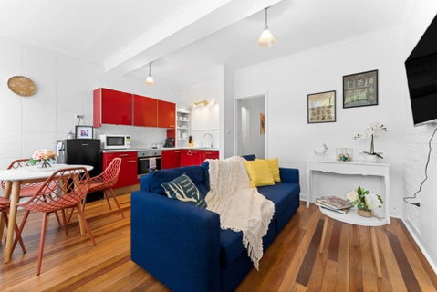 Renovated 1BR Unit CBD Parking Wi-Fi South Tce - Accommodation Directory 0