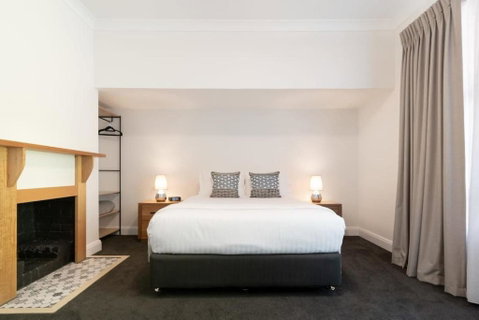 Renovated Delight In Invermay - Accommodation Directory 3