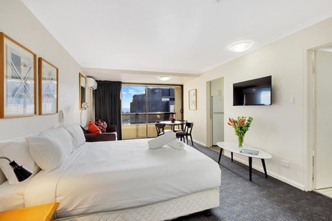 Renovated Stylish Studio - Accommodation Directory 0