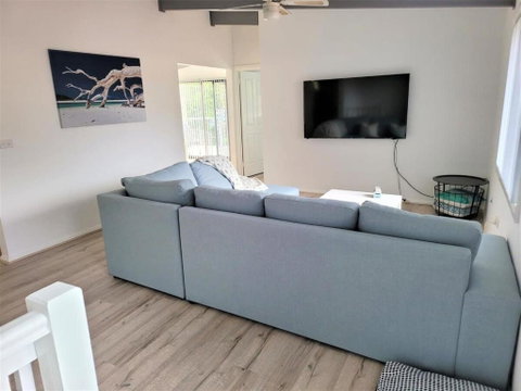 Riptide - Accommodation Directory 2