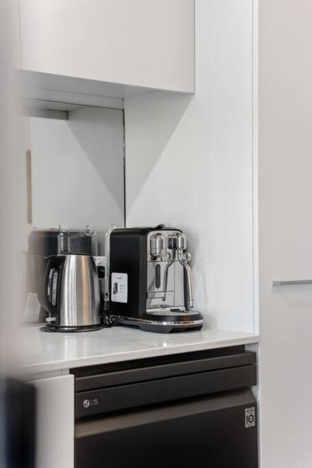 River Torrens Retreat - 2BR, Parking, Wi-Fi - Accommodation Directory 1
