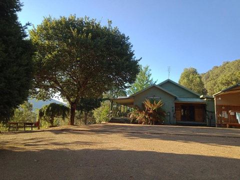 Riverbend Homestead - Accommodation Directory 3