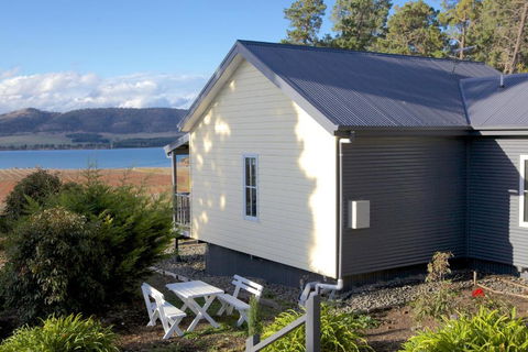 Riversdale Estate Cottages - Accommodation Directory 3