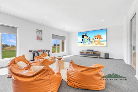 Riverside Meadows - Accommodation Directory 1