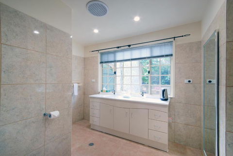Riverview Boutique Motel - Accommodation Directory 2