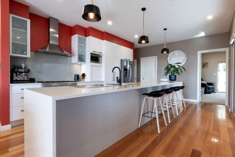 Riverview Escape - Accommodation Directory 1