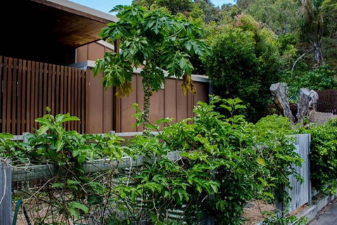 Sand Dweller Holiday Villa Point Lookout - Accommodation Directory 1