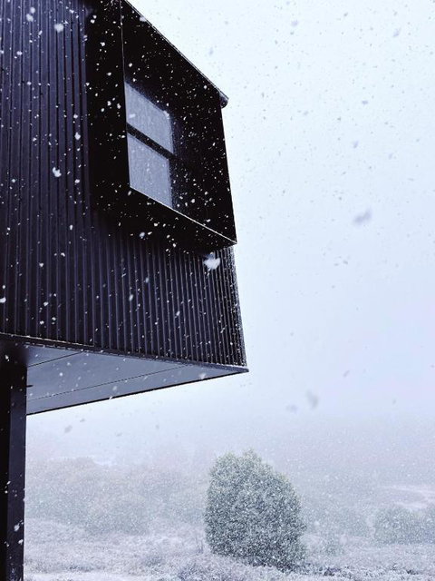 Roam Merrijig - Luxury Stay With Mountain Views - Foothills Of Mt Buller - Accommodation Directory 3