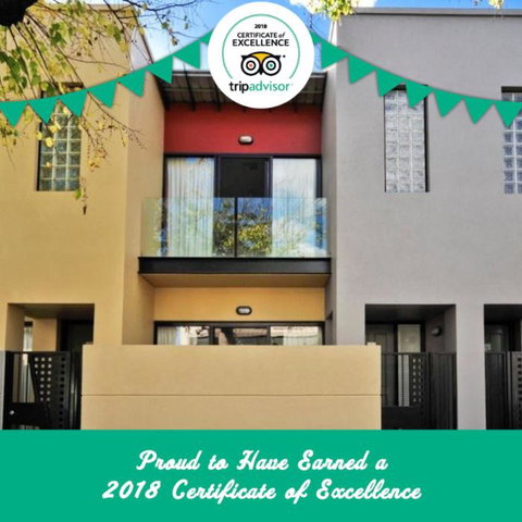 RNR Sturt Holiday Home - Accommodation Directory 1