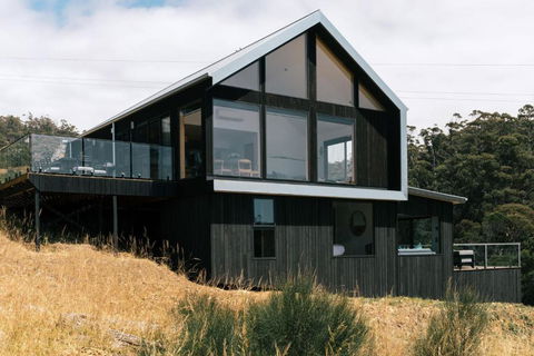 Rocky Ridge - Accommodation Directory 2