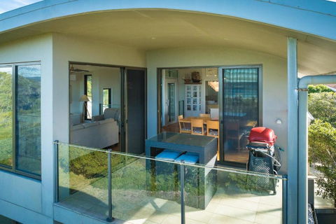 Rolling Waves 3 - Beach Access & Pet Friendly! - Accommodation Directory 2