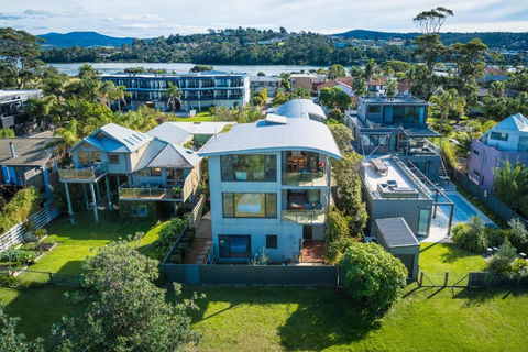 Rolling Waves 3 - Beach Access & Pet Friendly! - Accommodation Directory 1