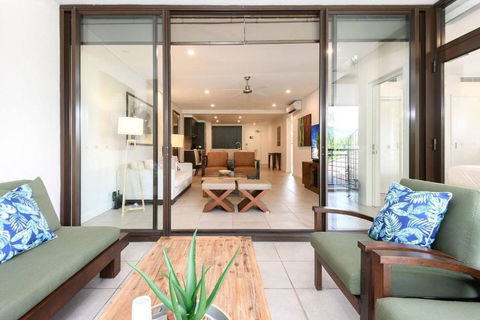 Rooftop Tranquility At Stunning Temple Resort - Accommodation Directory 1