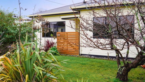Room @ 88 - Accommodation Directory 0