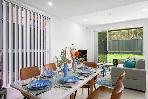 Rousehill 5Br With Pool Near Shopping Centre&Train - Accommodation Directory 1