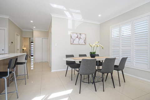 Rousehill Sweet Spacious 4BR Quiet House - Accommodation Directory 1