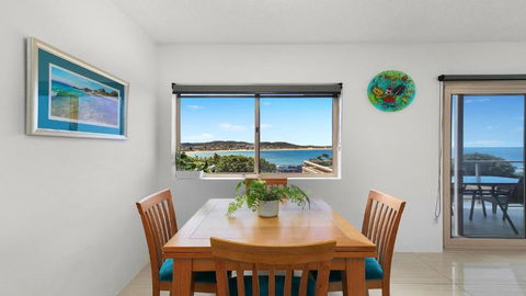 Roweshaven Amazing Views, Close To Beach Accom Holidays - Accommodation Directory 3