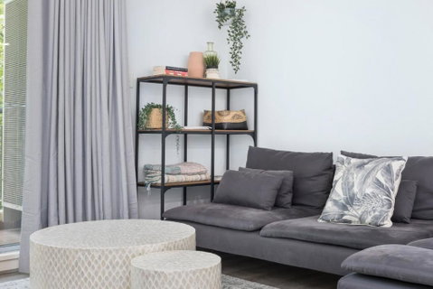ROYA6320 - Royal Respite - Accommodation Directory 2