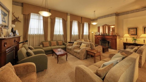 Royal Exchange Hotel - Accommodation Directory 3