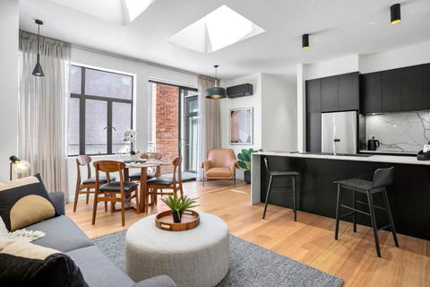 Sanctuary At Saddlers - Where Rustic Meets Refined - Accommodation Directory 1