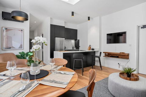 Sanctuary At Saddlers - Where Rustic Meets Refined - Accommodation Directory 3